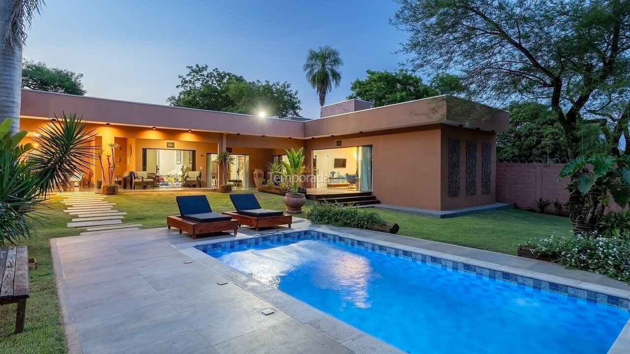 Casa para aluguel de temporada em Bonito (Vila America)