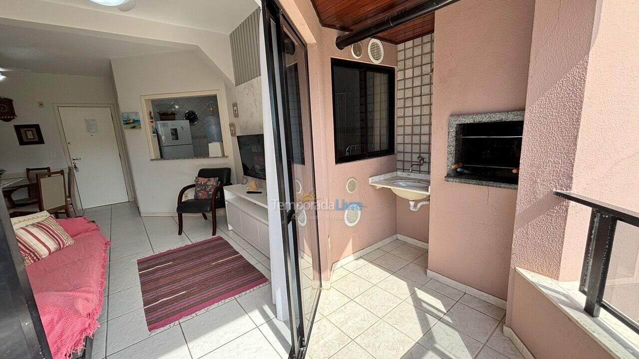 Apartamento para aluguel de temporada em Bombinhas (Praia de Bombas)