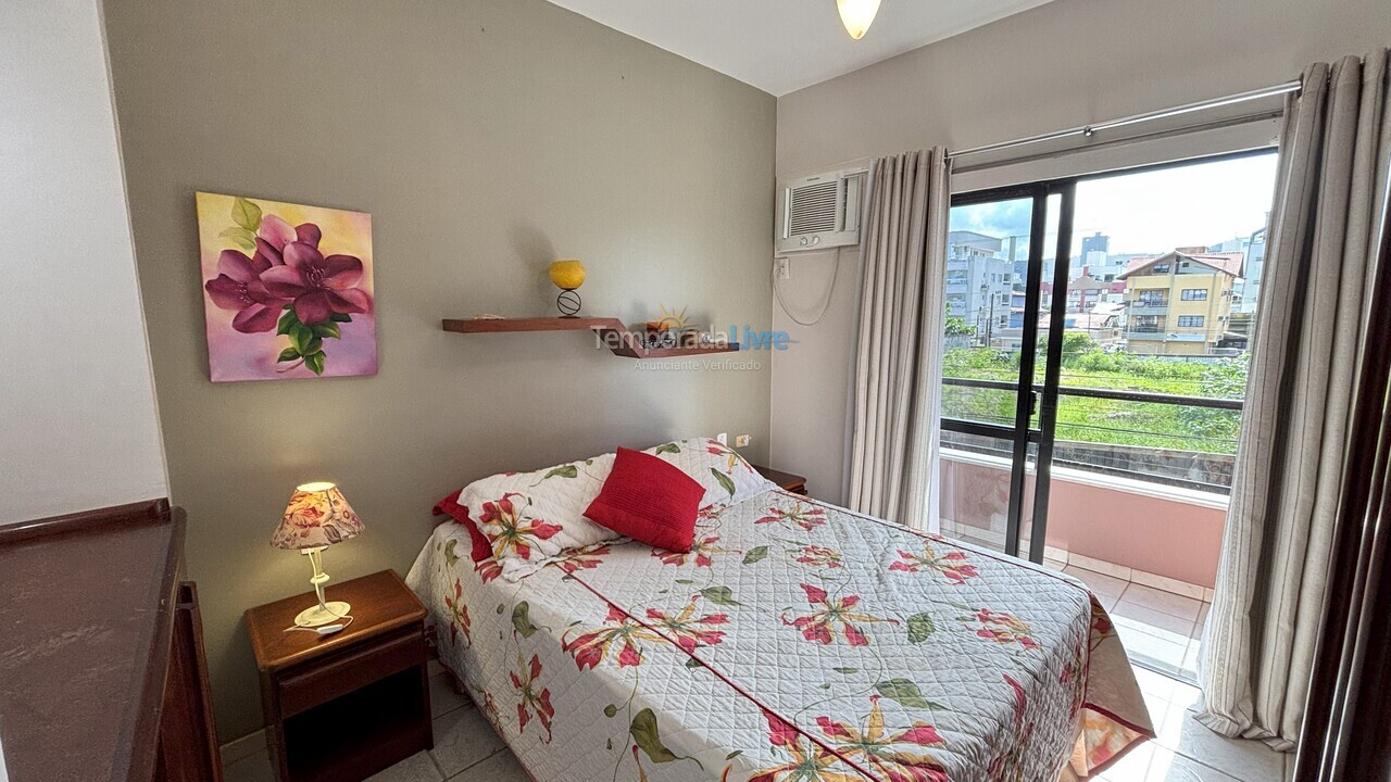 Apartamento para aluguel de temporada em Bombinhas (Praia de Bombas)