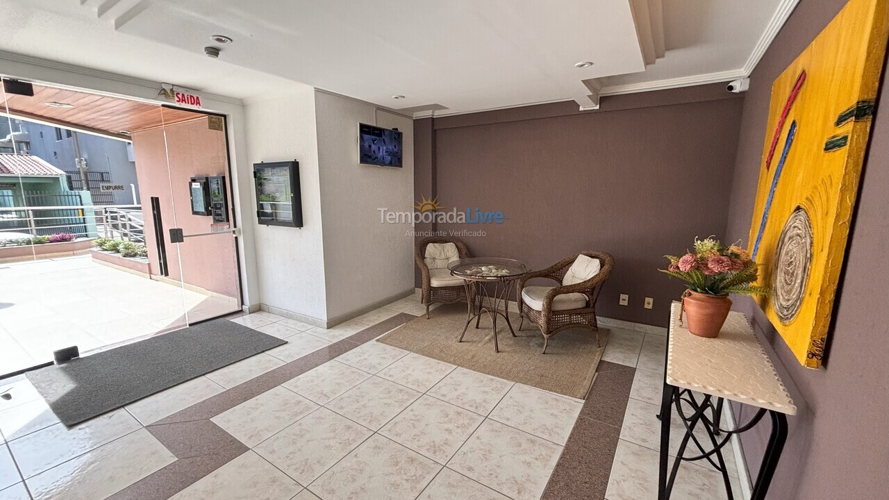 Apartamento para aluguel de temporada em Bombinhas (Praia de Bombas)