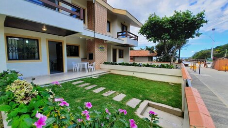 Apartment for rent in Bombinhas - Praia de Bombas
