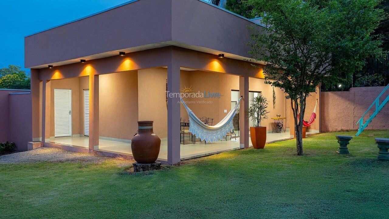 Casa para aluguel de temporada em Bonito (Vila America)