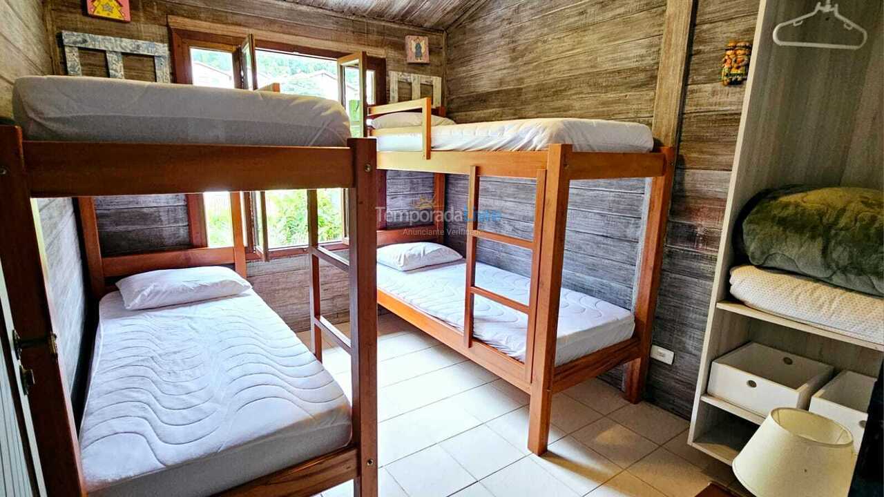 Casa para aluguel de temporada em São Sebastião (Juquehy)