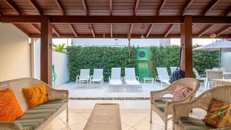 House in condominium on Camburi beach - New Year's Eve