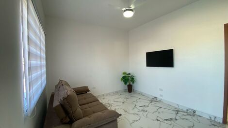 STUDIO ACONCHEGANTE 300 METROS DO MAR