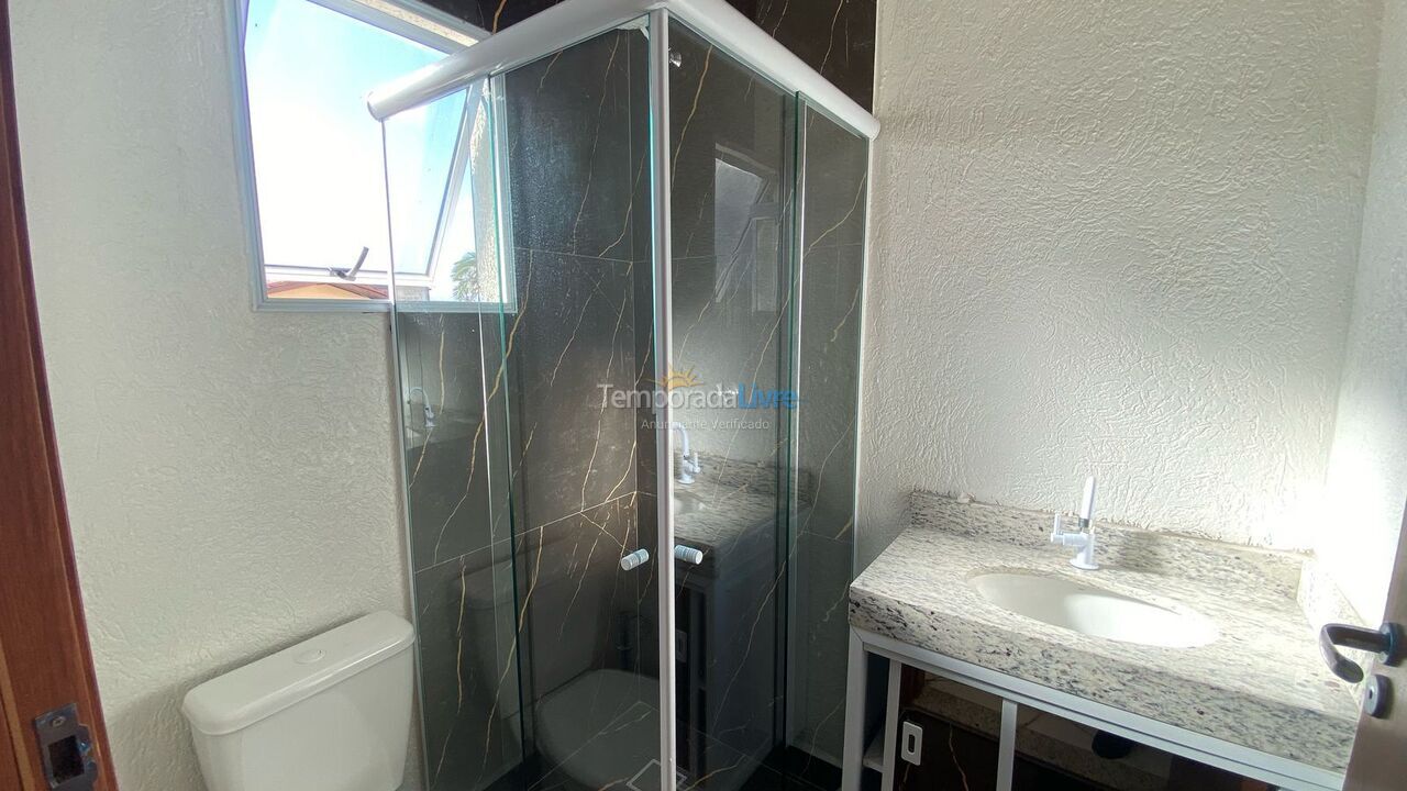 Apartamento para aluguel de temporada em Peruíbe (Balneario Maria Helena Novaes)