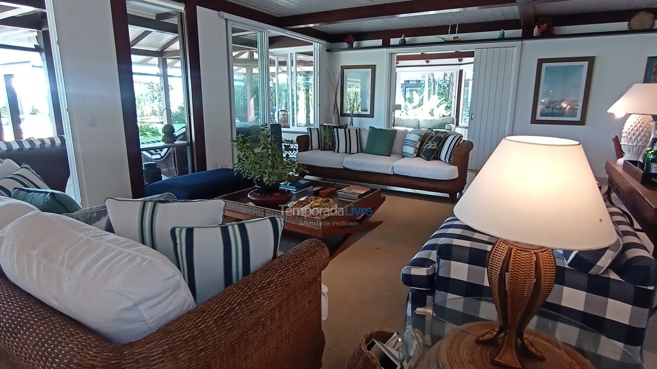 Casa para alquiler de vacaciones em São Sebastião (Barra do Una)