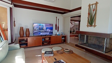 Casa frente al mar en condominio en Juquehy - Nochevieja y ventas