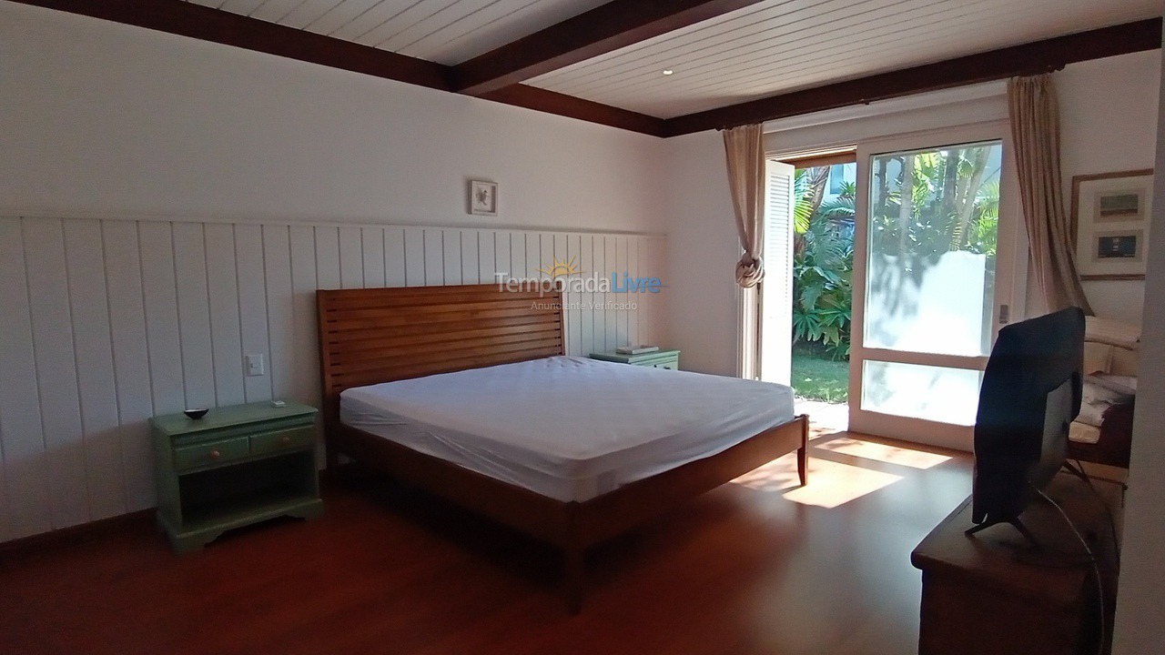 Casa para alquiler de vacaciones em São Sebastião (Barra do Una)