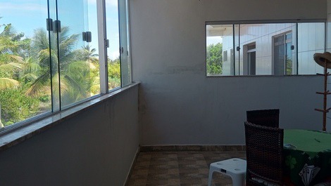 Entrando na sala conjugada com a cozinha