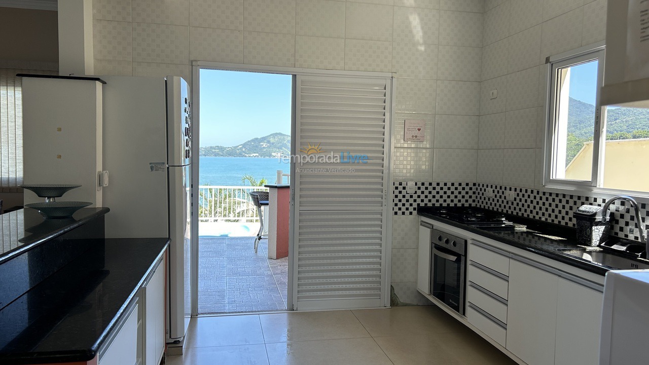 Casa para aluguel de temporada em Ubatuba (Praia do Tenório)