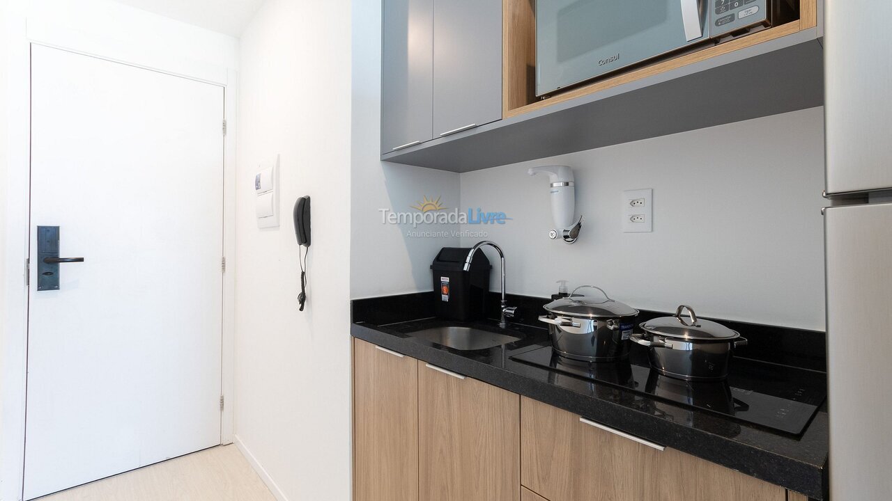 Apartamento para aluguel de temporada em Salvador (Ba Praia da Armação)