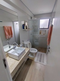 Apartamento Riviera de São Lourenço 4 dormitórios