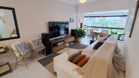 Apartamento Riviera de São Lourenço 4 dormitórios