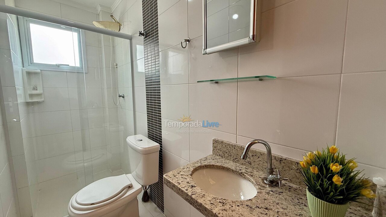 Apartamento para aluguel de temporada em Praia Grande (Guilhermina)