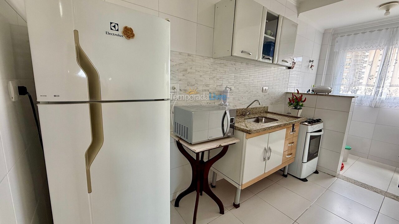 Apartamento para aluguel de temporada em Praia Grande (Guilhermina)