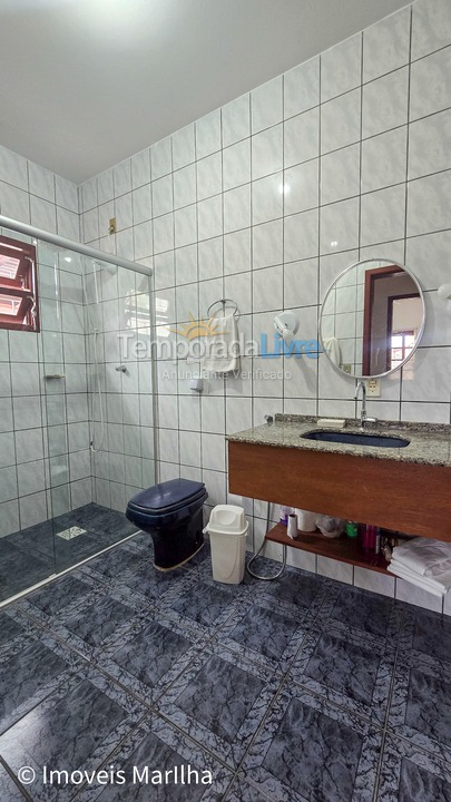 Casa para aluguel de temporada em Florianopolis (Praia dos Ingleses)