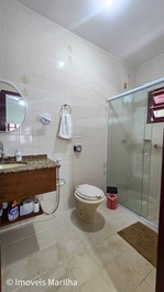 CASA COM PISCINA INGLESES