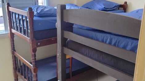 APARTAMENTO 50M DA PRAIA - VILA MIRIM