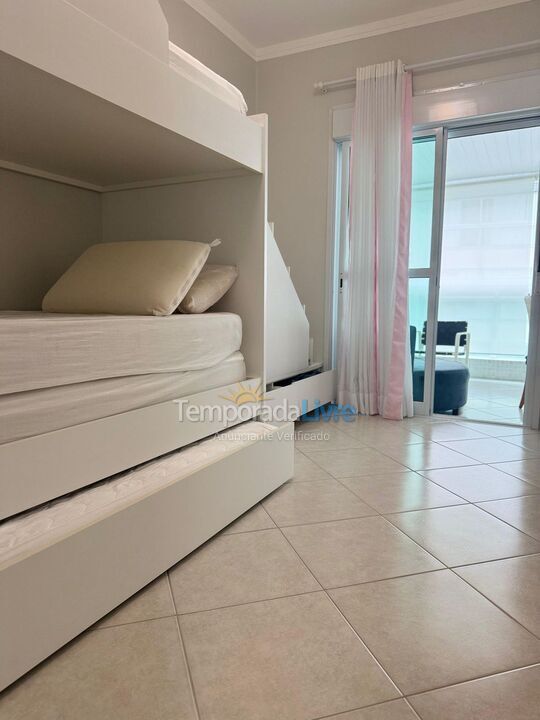 Apartamento para aluguel de temporada em Bertioga (Riviera de São Lourenço)