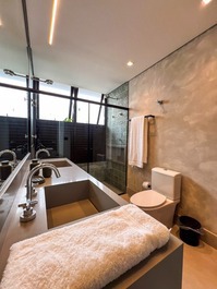 CONDOMINIO PÉ NA AREIA ALTO PADRÃO JUQUEHY