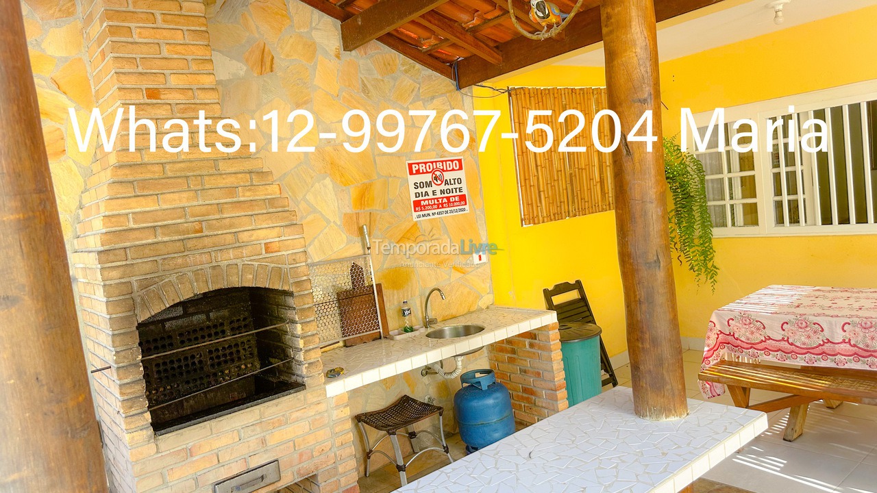 Casa para aluguel de temporada em Ubatuba (Praia das Toninhas)