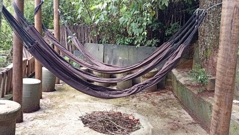 Chácara Limoeiro – ¡Piscina, Naturaleza y Confort en un Solo Lugar!