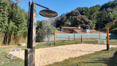 Chácara Limoeiro – ¡Piscina, Naturaleza y Confort en un Solo Lugar!