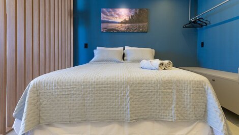 Urban #802 - Spacious Quadruple by Carpediem