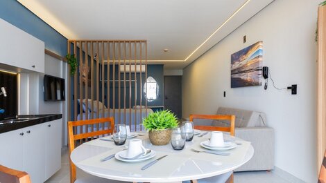 Urban #802 - Spacious Quadruple by Carpediem