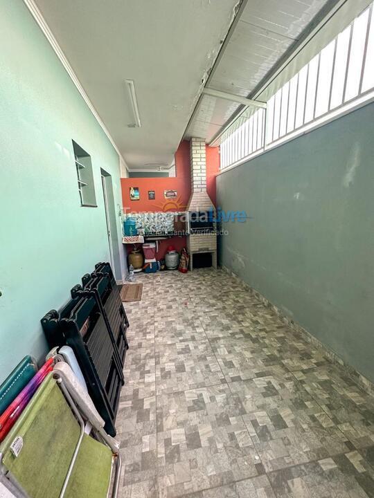 Apartamento para aluguel de temporada em Ubatuba (Maranduba)