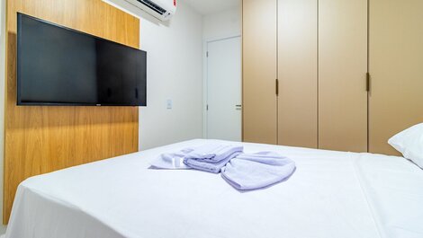 Eco Pier #110 - High Wall by Carpediem