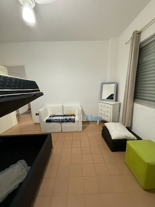 Apartamento para aluguel de temporada em Praia Grande (Jardim Real)