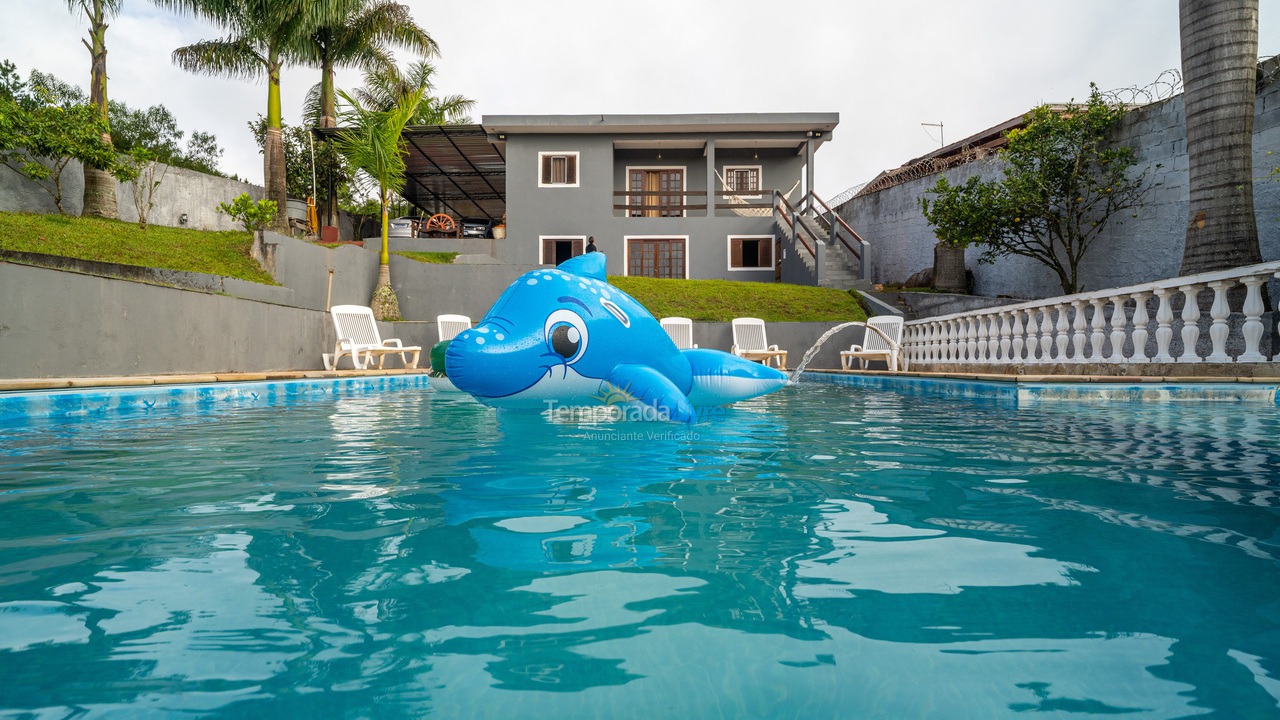 Casa para alquiler de vacaciones em Cotia (Caucaia do Alto)