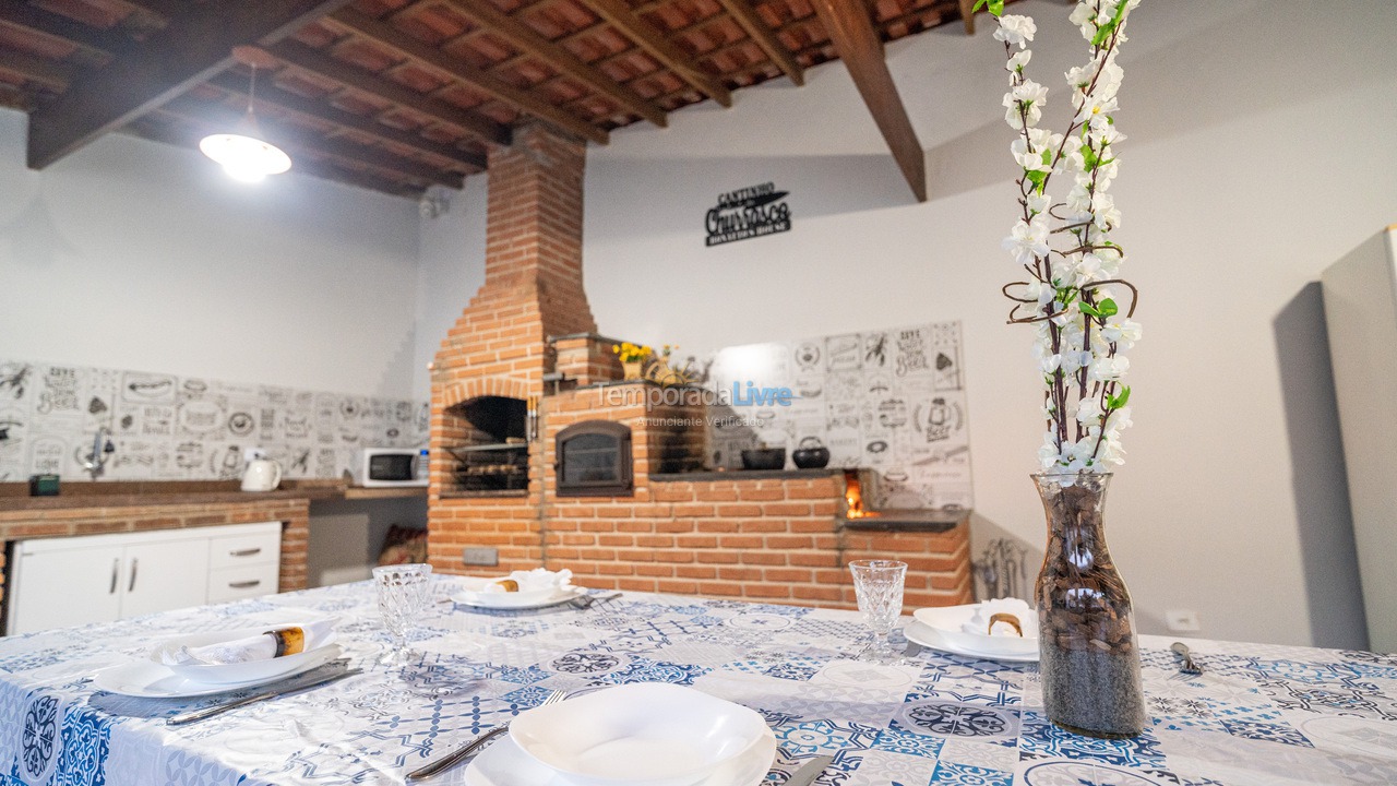 Casa para alquiler de vacaciones em Cotia (Caucaia do Alto)