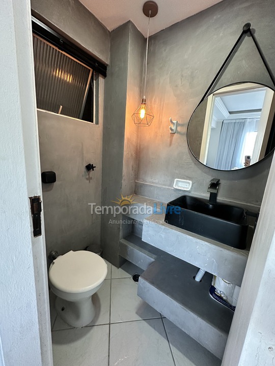 Apartamento para aluguel de temporada em Balneário Camboriú (Barra Sul)