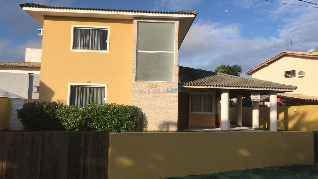 Casa para aluguel de temporada em Camaçari (Praia de Guarajuba)
