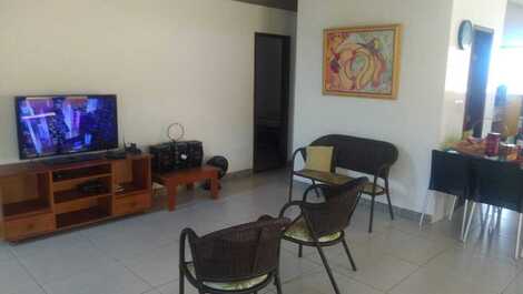 CASA COM 7 SUITES- DISPONÍVEL–COND. PARAISO-WiFi e SKY