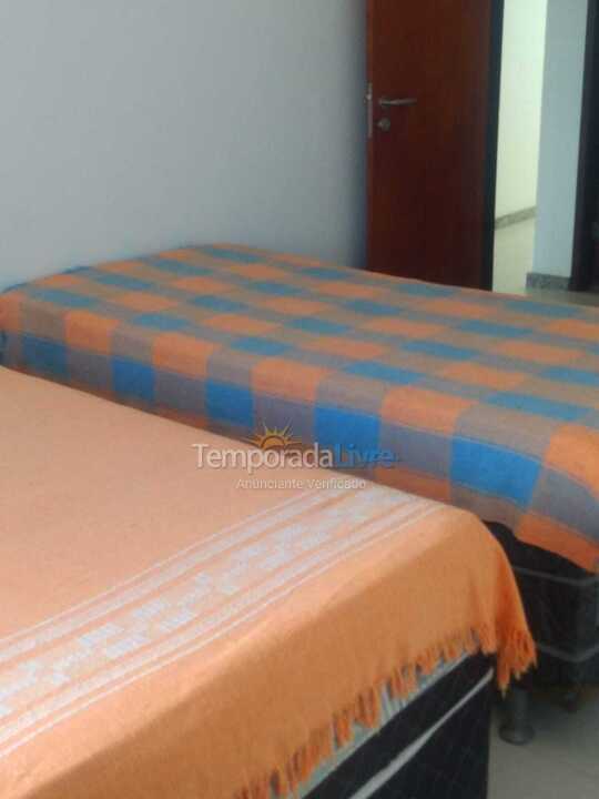 Casa para aluguel de temporada em Camaçari (Praia de Guarajuba)