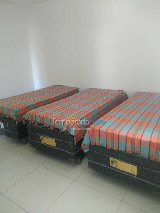 Casa para aluguel de temporada em Camaçari (Praia de Guarajuba)