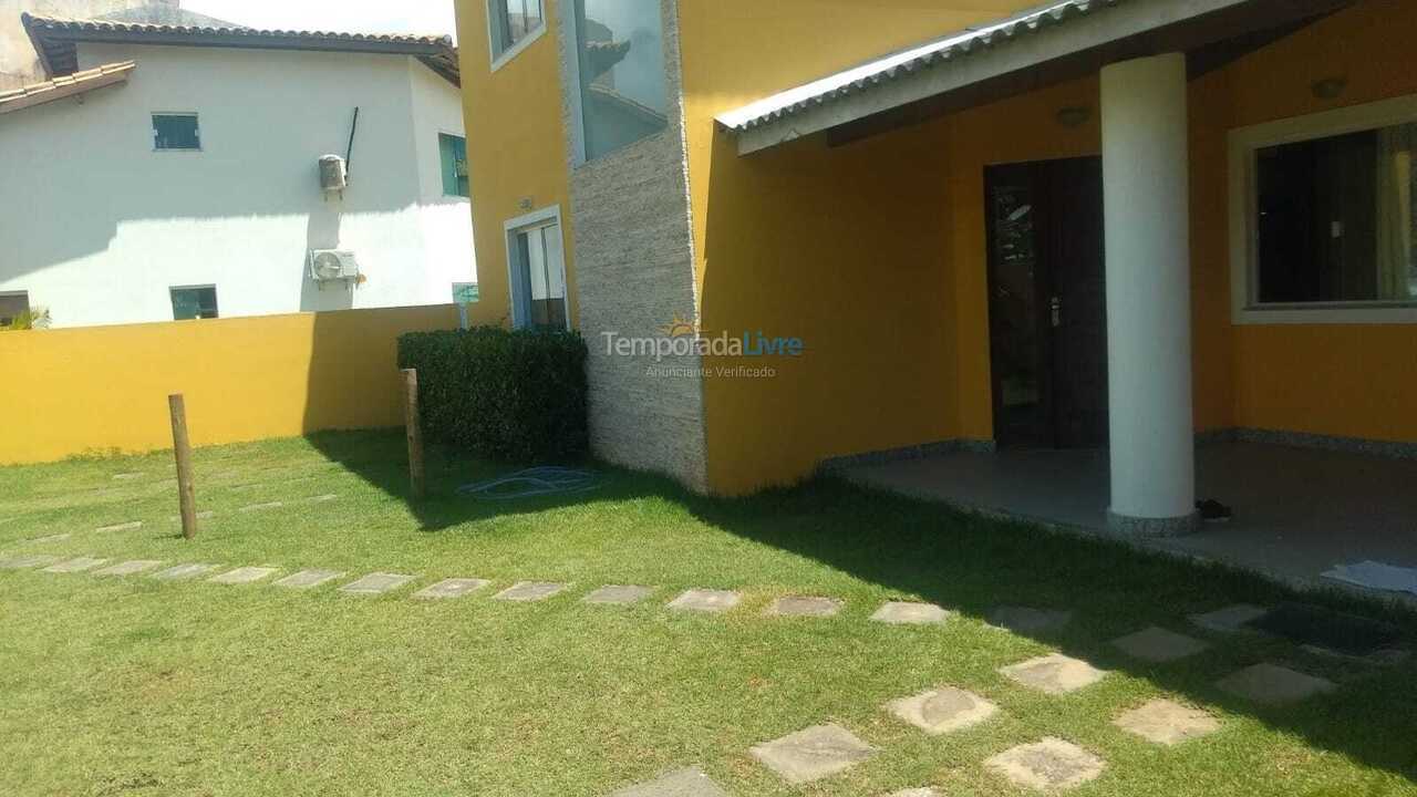 Casa para aluguel de temporada em Camaçari (Praia de Guarajuba)