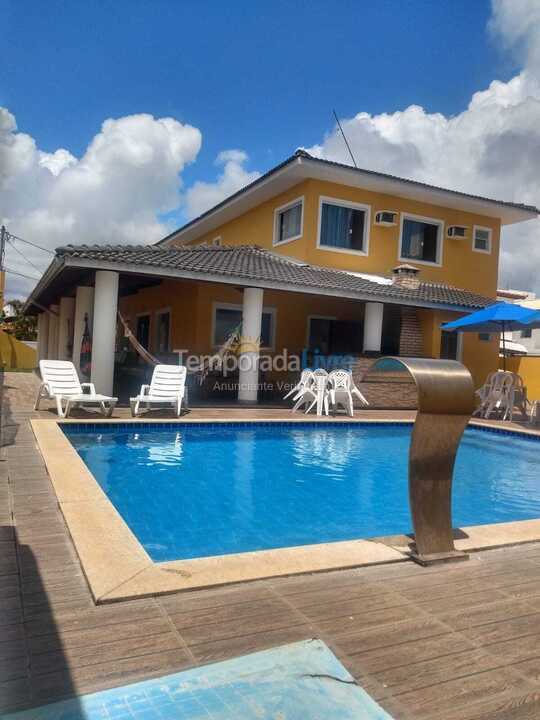 Casa para aluguel de temporada em Camaçari (Praia de Guarajuba)