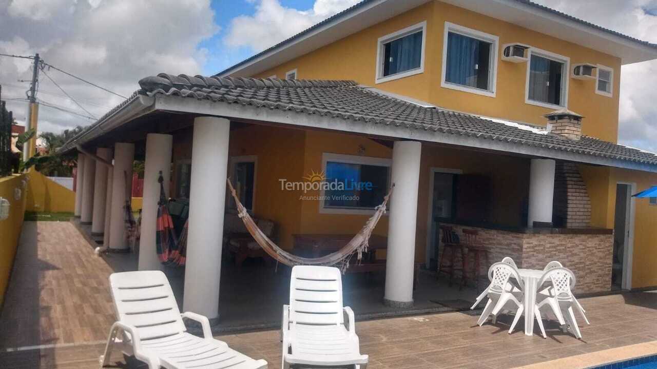 Casa para aluguel de temporada em Camaçari (Praia de Guarajuba)