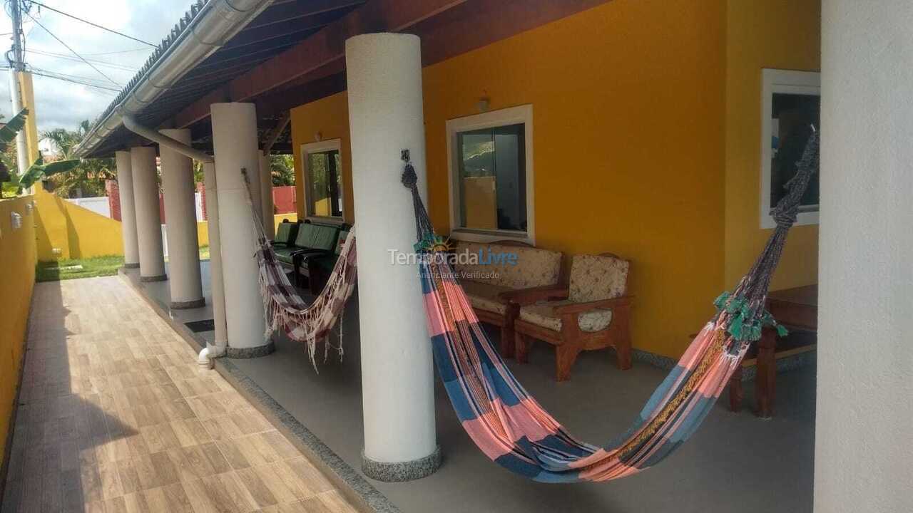 Casa para aluguel de temporada em Camaçari (Praia de Guarajuba)
