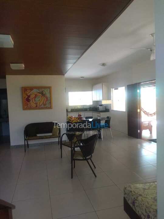 Casa para aluguel de temporada em Camaçari (Praia de Guarajuba)