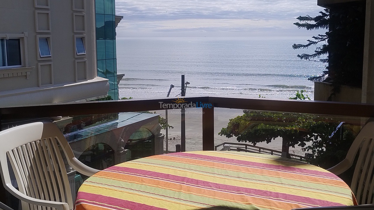 Apartment for vacation rental in Itapema (Meia Praia)