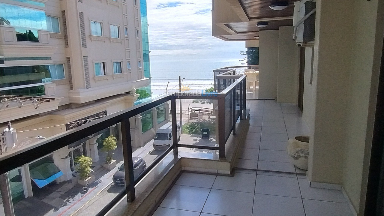 Apartment for vacation rental in Itapema (Meia Praia)