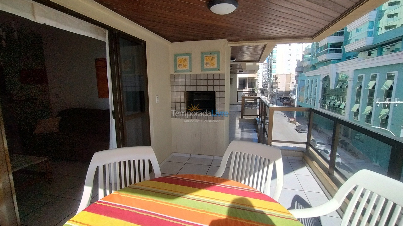 Apartment for vacation rental in Itapema (Meia Praia)