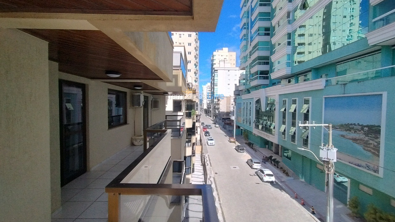 Apartment for vacation rental in Itapema (Meia Praia)