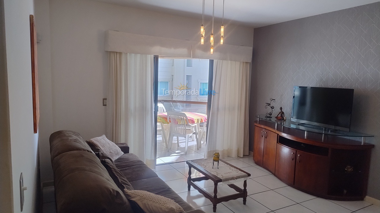 Apartment for vacation rental in Itapema (Meia Praia)
